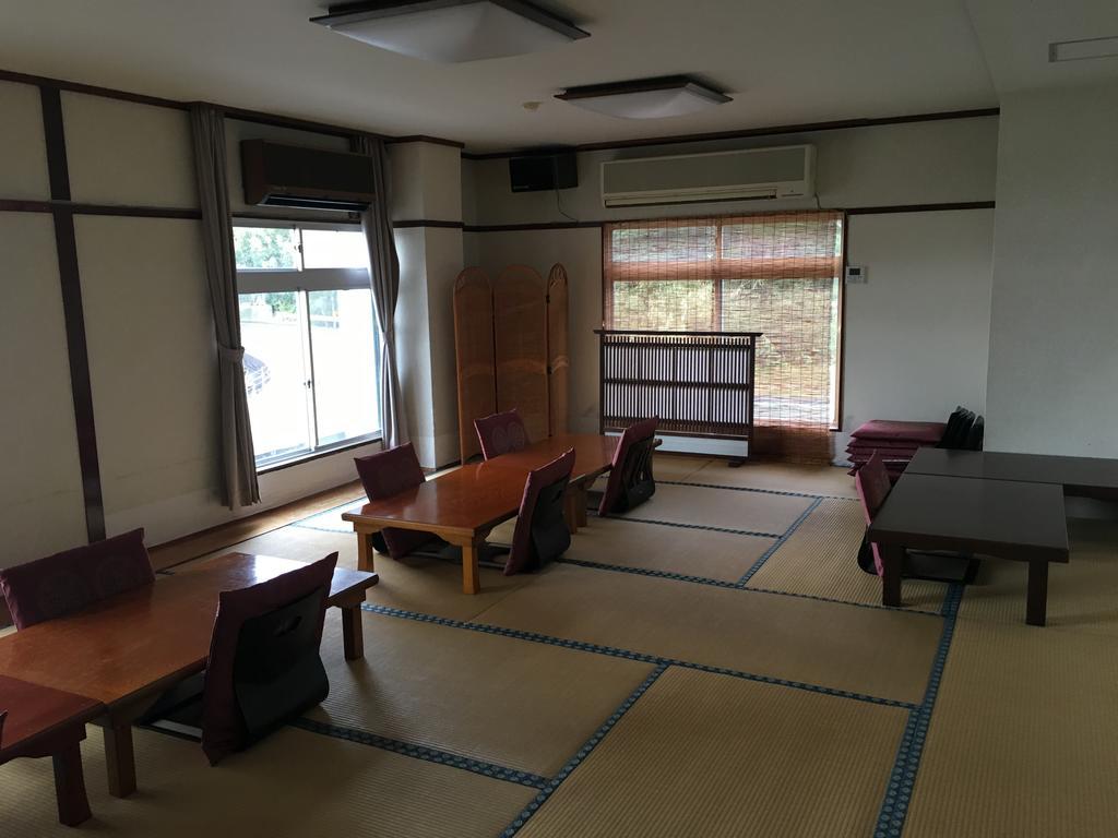 Hotel Drive Inn Yataro 日南市 エクステリア 写真